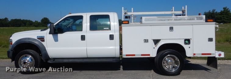 image for item IT9162 2010 Ford F550 Super Duty XL  Crew Cab utility / service truck
