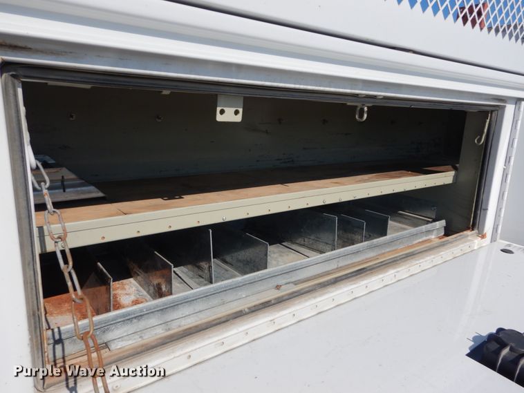 image for item IT9162 2010 Ford F550 Super Duty XL  Crew Cab utility / service truck