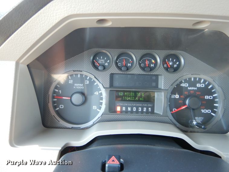 image for item IT9162 2010 Ford F550 Super Duty XL  Crew Cab utility / service truck