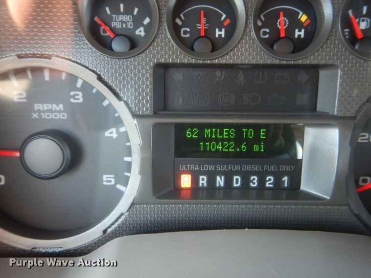 image for item IT9162 2010 Ford F550 Super Duty XL  Crew Cab utility / service truck