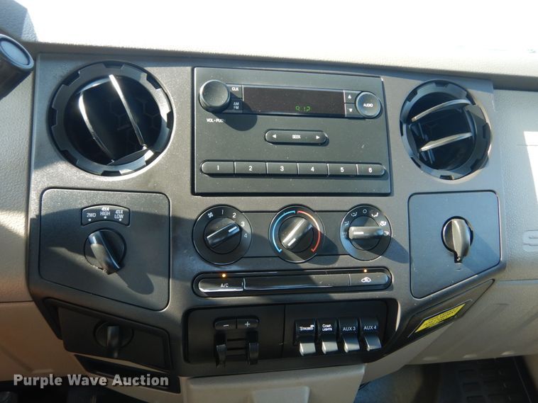 image for item IT9162 2010 Ford F550 Super Duty XL  Crew Cab utility / service truck