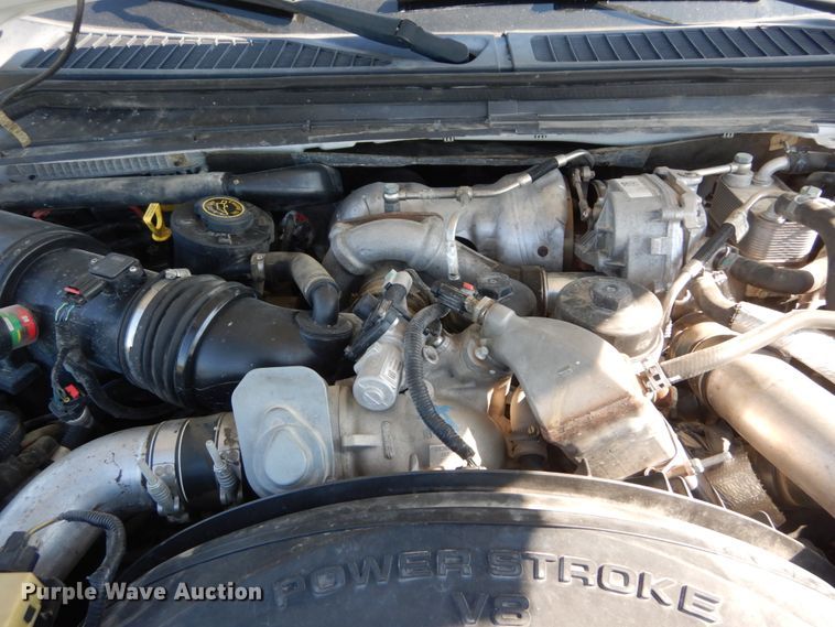 image for item IT9162 2010 Ford F550 Super Duty XL  Crew Cab utility / service truck