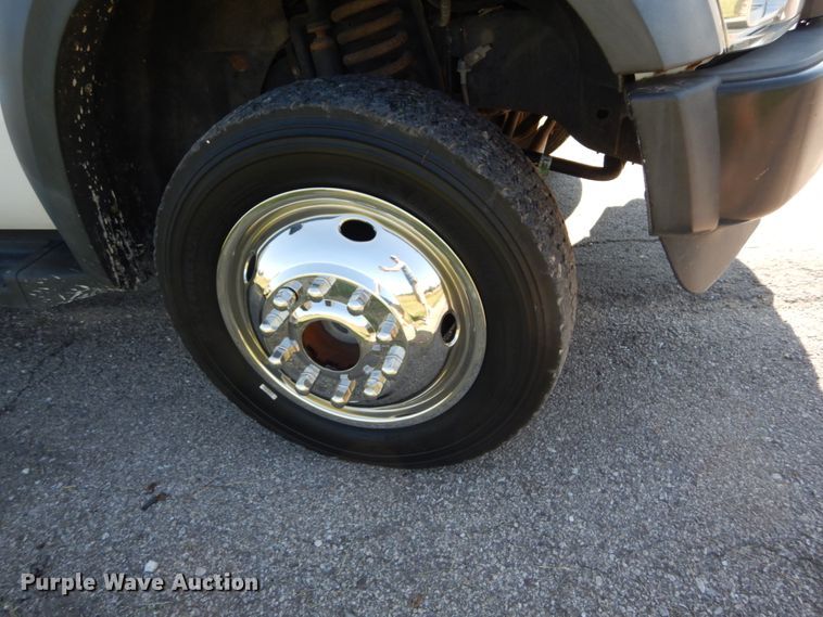 image for item IT9162 2010 Ford F550 Super Duty XL  Crew Cab utility / service truck