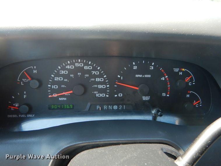 image for item IT9166 2002 Ford F250 Super Duty XLT  SuperCab pickup truck