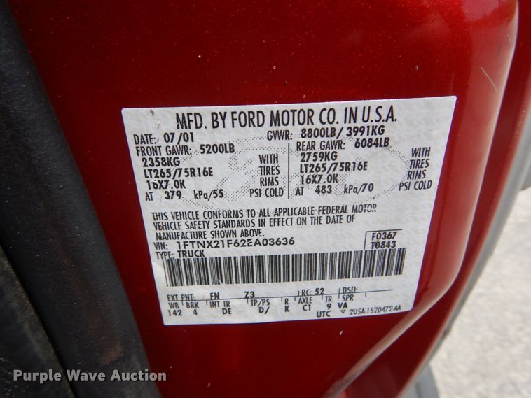 image for item IT9166 2002 Ford F250 Super Duty XLT  SuperCab pickup truck