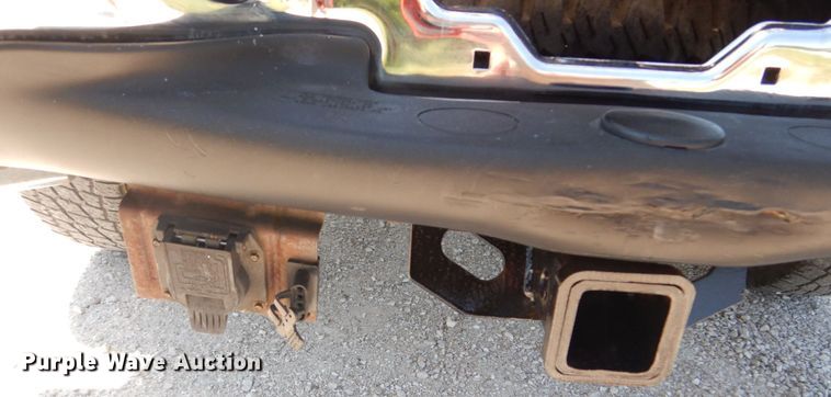 image for item IT9167 2003 Ford F350 Super Duty Lariat  Crew Cab pickup truck