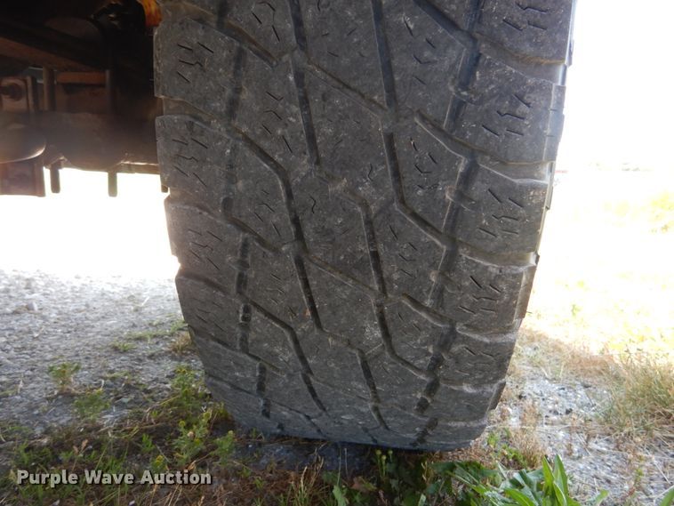 image for item IT9167 2003 Ford F350 Super Duty Lariat  Crew Cab pickup truck