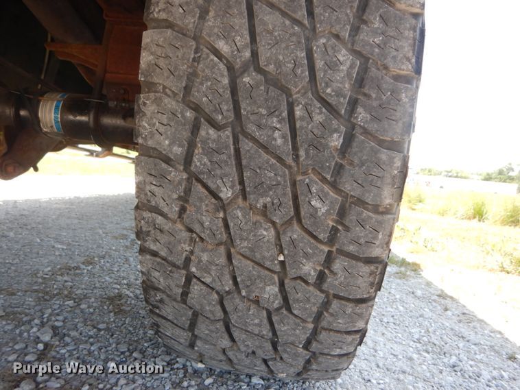 image for item IT9167 2003 Ford F350 Super Duty Lariat  Crew Cab pickup truck