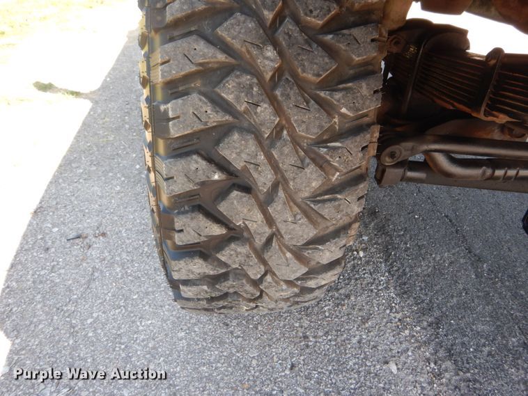 image for item IT9169 2002 Ford F250 Super Duty XLT  SuperCab pickup truck