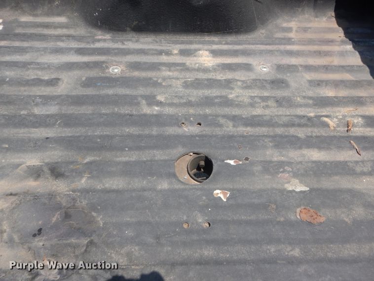 image for item IT9174 2008 Ford F350 Super Duty  Crew Cab pickup truck