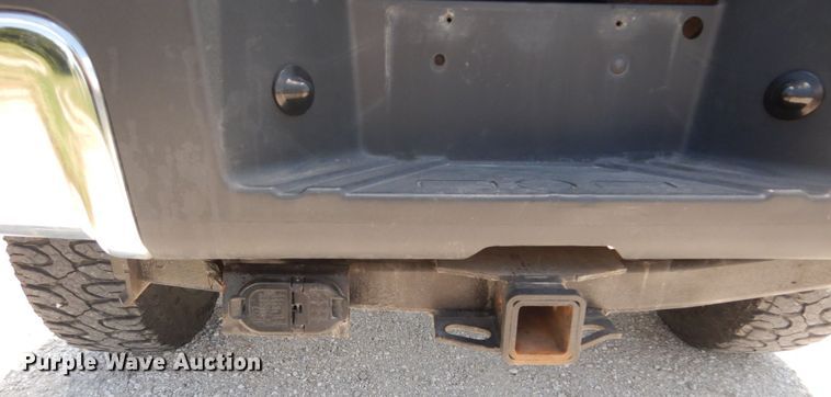 image for item IT9174 2008 Ford F350 Super Duty  Crew Cab pickup truck