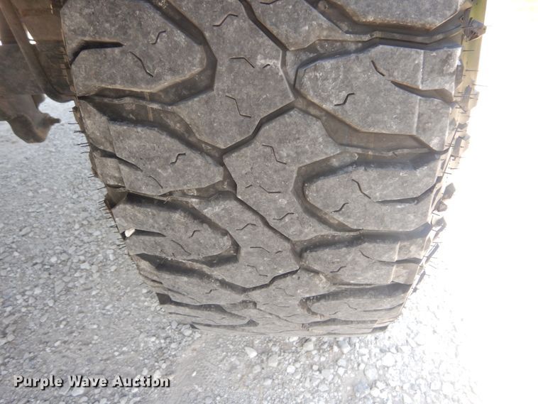 image for item IT9174 2008 Ford F350 Super Duty  Crew Cab pickup truck