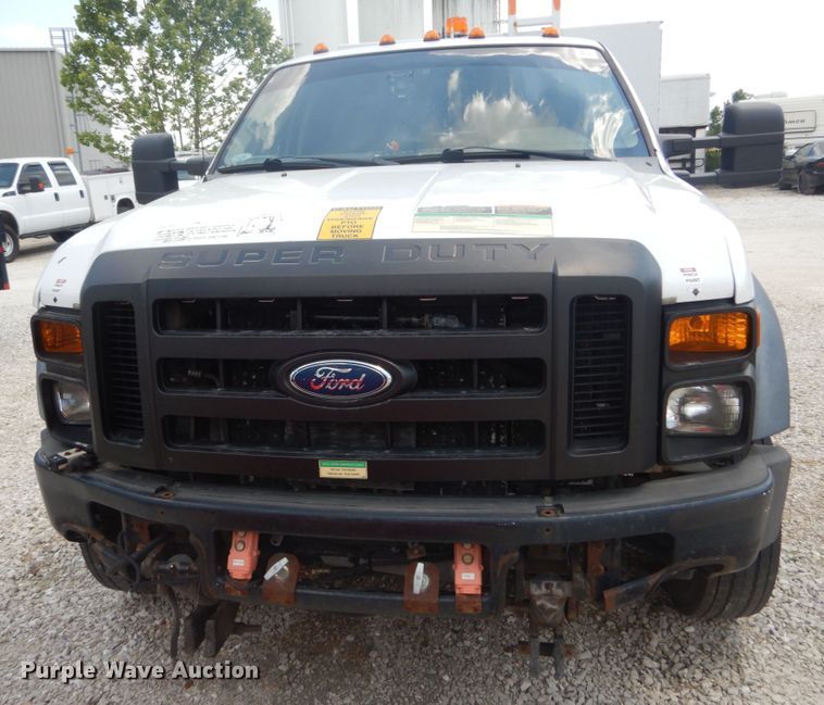 image for item IT9175 2009 Ford F550 Super Duty  SuperCab utility / service truck