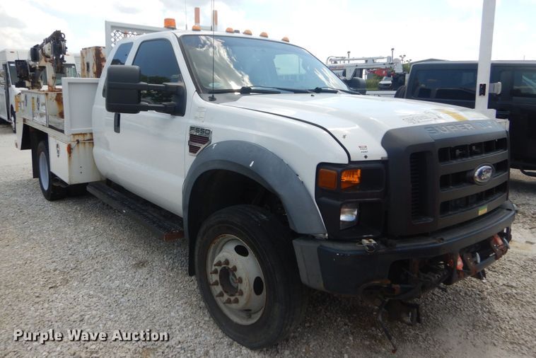 image for item IT9175 2009 Ford F550 Super Duty  SuperCab utility / service truck