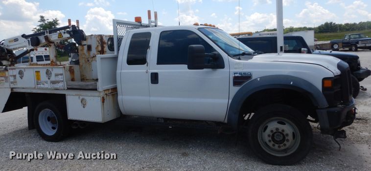 image for item IT9175 2009 Ford F550 Super Duty  SuperCab utility / service truck