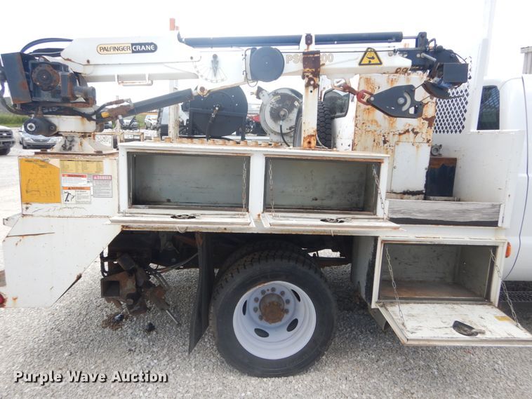 image for item IT9175 2009 Ford F550 Super Duty  SuperCab utility / service truck