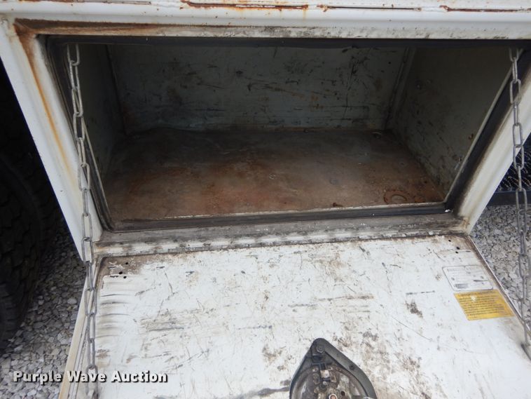 image for item IT9175 2009 Ford F550 Super Duty  SuperCab utility / service truck