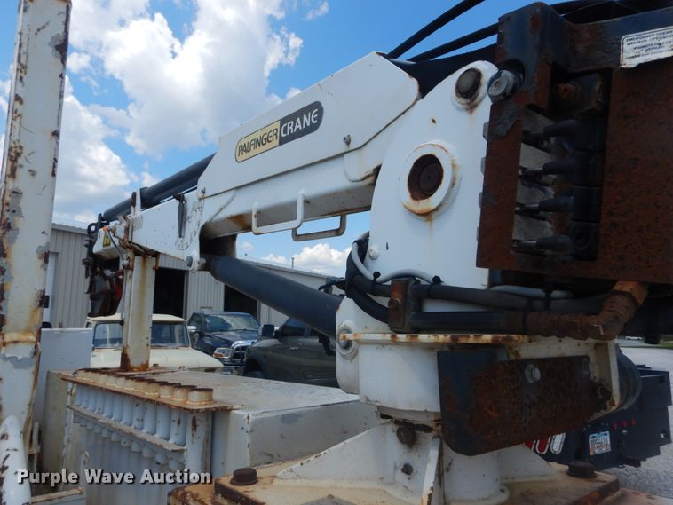 image for item IT9175 2009 Ford F550 Super Duty  SuperCab utility / service truck