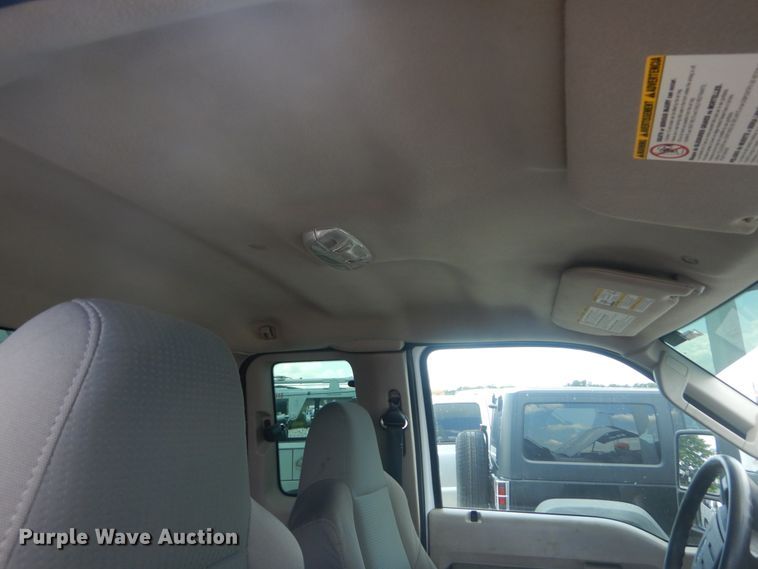 image for item IT9175 2009 Ford F550 Super Duty  SuperCab utility / service truck