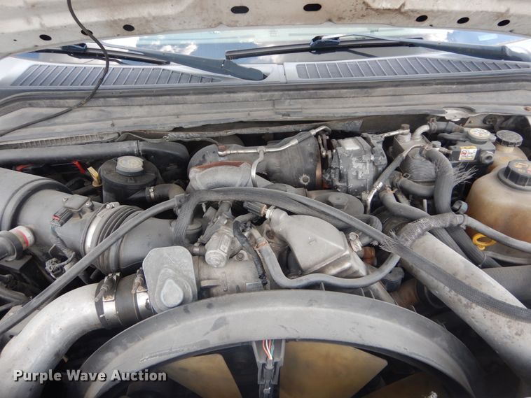 image for item IT9175 2009 Ford F550 Super Duty  SuperCab utility / service truck