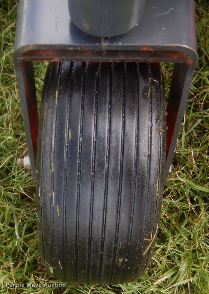 image for item IT9541 Kubota ZG327  ZTR lawn mower