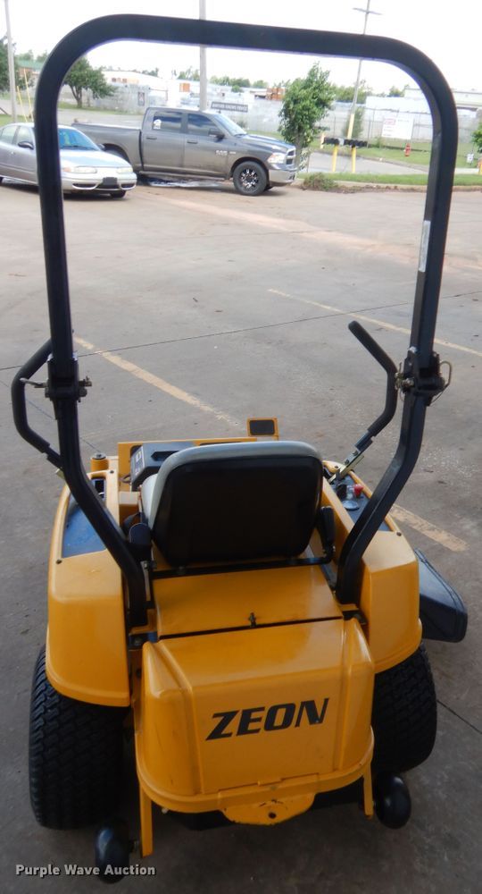 image for item IT9544 Hustler Zeon 929141  ZTR lawn mower