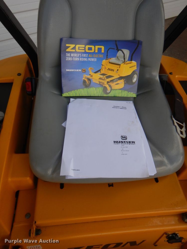 image for item IT9544 Hustler Zeon 929141  ZTR lawn mower