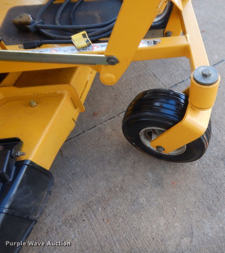 image for item IT9544 Hustler Zeon 929141  ZTR lawn mower