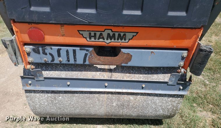image for item IX9947 2004 Hamm HD10  double drum vibratory roller