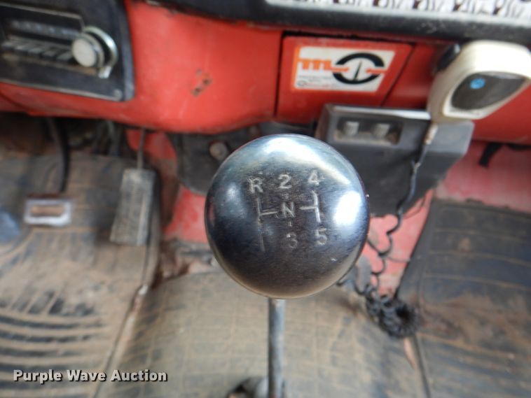 image for item IY9487 1980 GMC 7000  winch truck