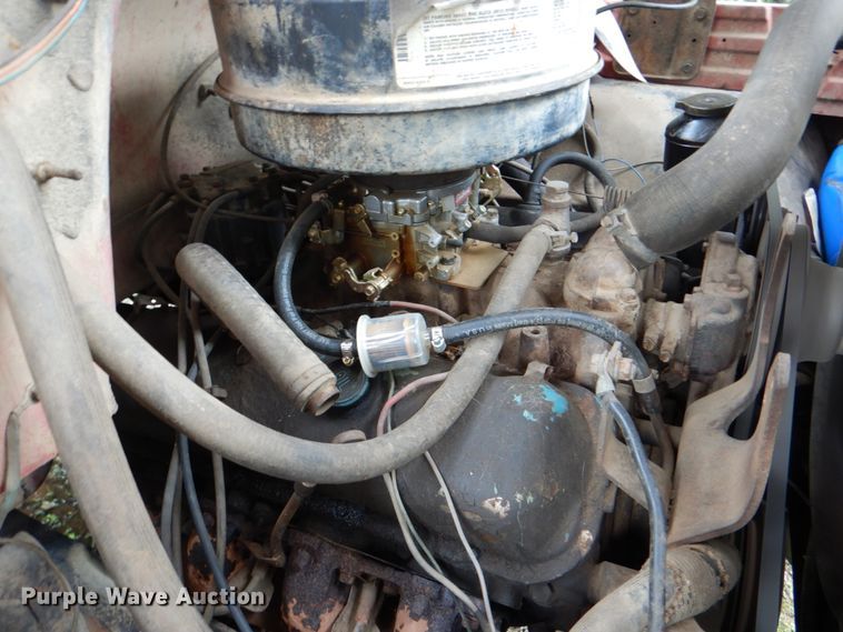 image for item IY9487 1980 GMC 7000  winch truck