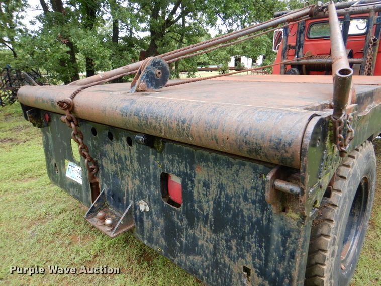 image for item IY9487 1980 GMC 7000  winch truck