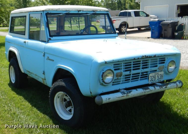image for item JY9899 1967 Ford Bronco  SUV