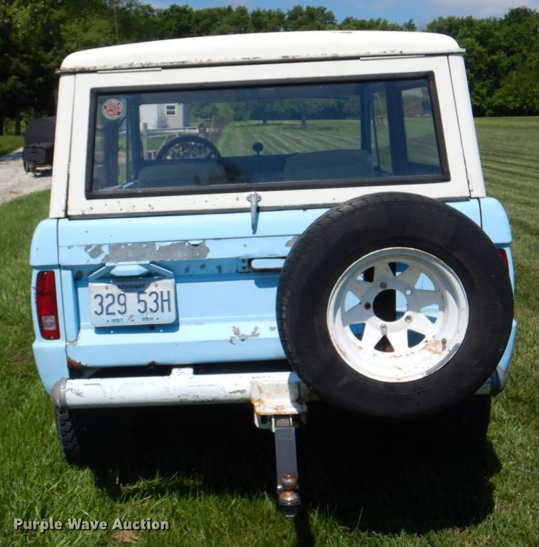 image for item JY9899 1967 Ford Bronco  SUV