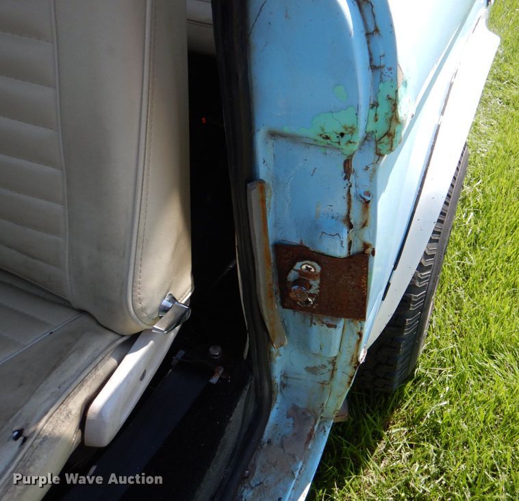 image for item JY9899 1967 Ford Bronco  SUV