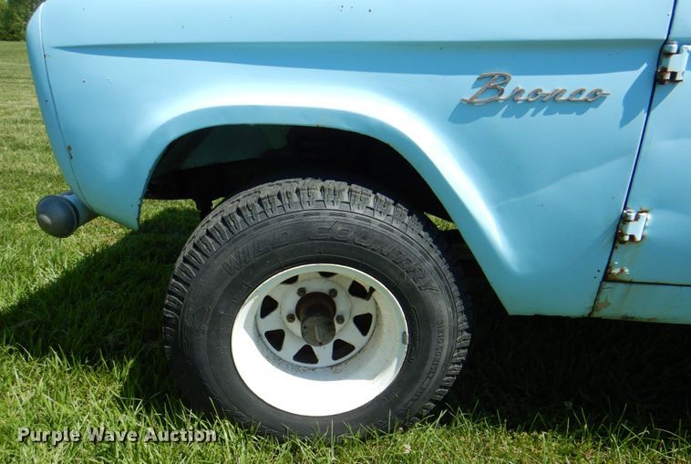image for item JY9899 1967 Ford Bronco  SUV