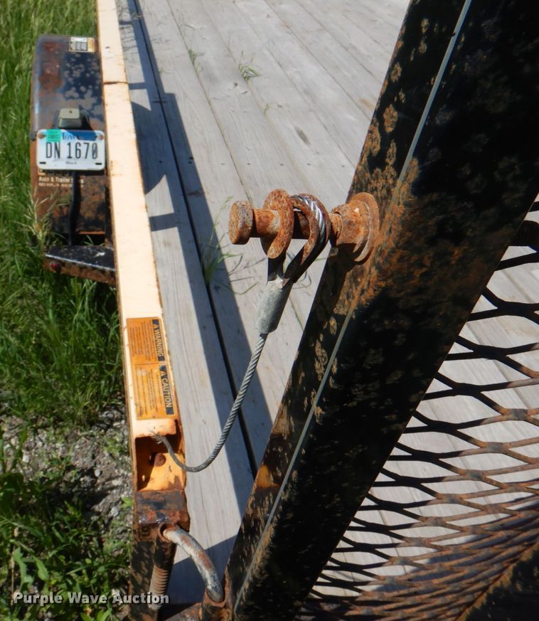 image for item JY9900 2017 H&H Trailers  utility trailer