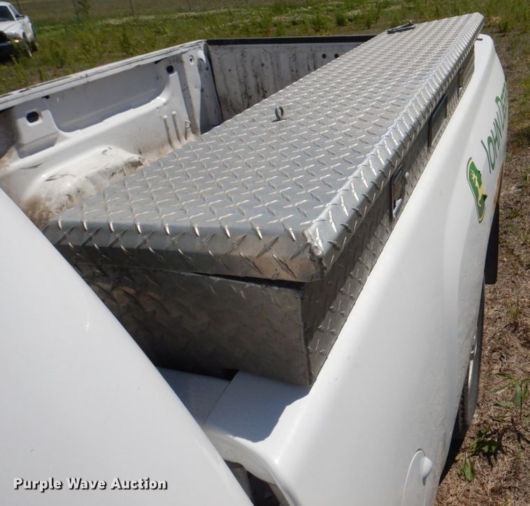 image for item JY9902 2009 Chevrolet Silverado 2500HD  pickup truck