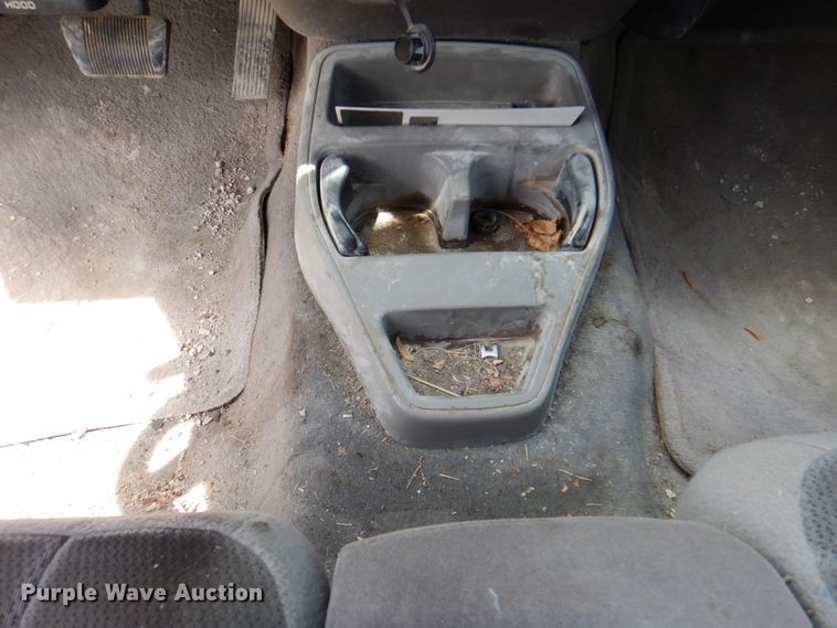 image for item JY9904 2004 Dodge Dakota  Club Cab pickup truck