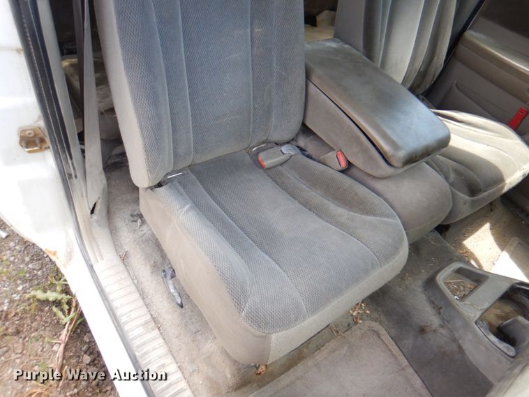 image for item JY9904 2004 Dodge Dakota  Club Cab pickup truck