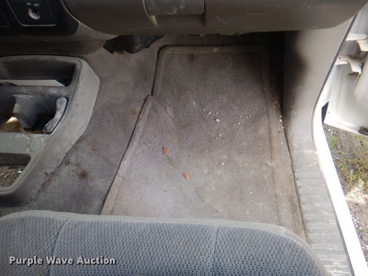 image for item JY9904 2004 Dodge Dakota  Club Cab pickup truck