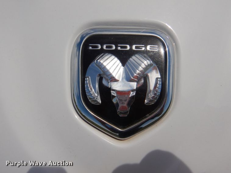 image for item JY9904 2004 Dodge Dakota  Club Cab pickup truck