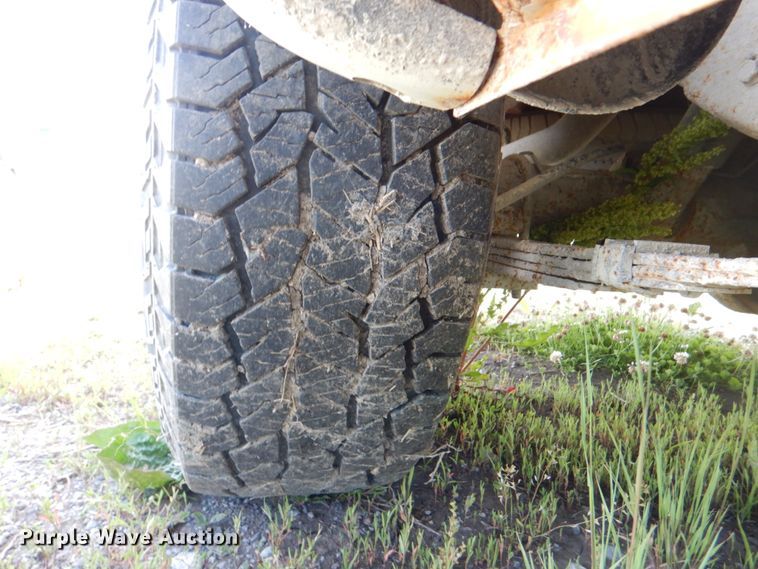 image for item JY9904 2004 Dodge Dakota  Club Cab pickup truck