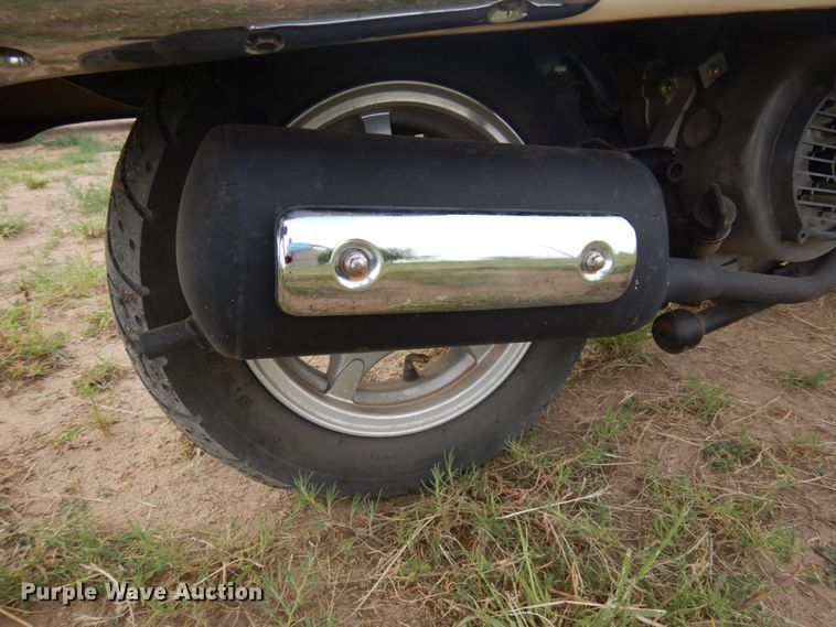 image for item JZ9992 2008 ZNEN ZN150T-E  scooter