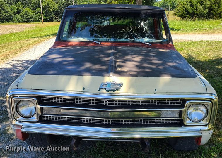 image for item L1403 1970 Chevrolet C1500  pickup truck
