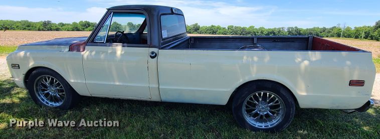 image for item L1403 1970 Chevrolet C1500  pickup truck