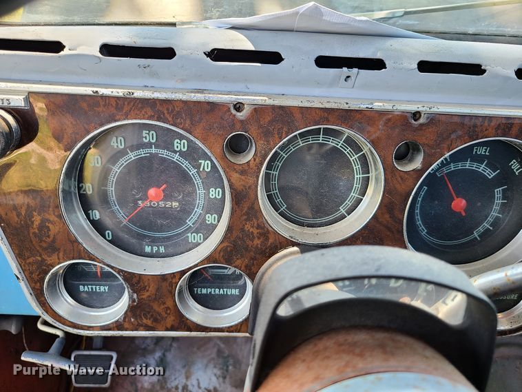 image for item L1403 1970 Chevrolet C1500  pickup truck