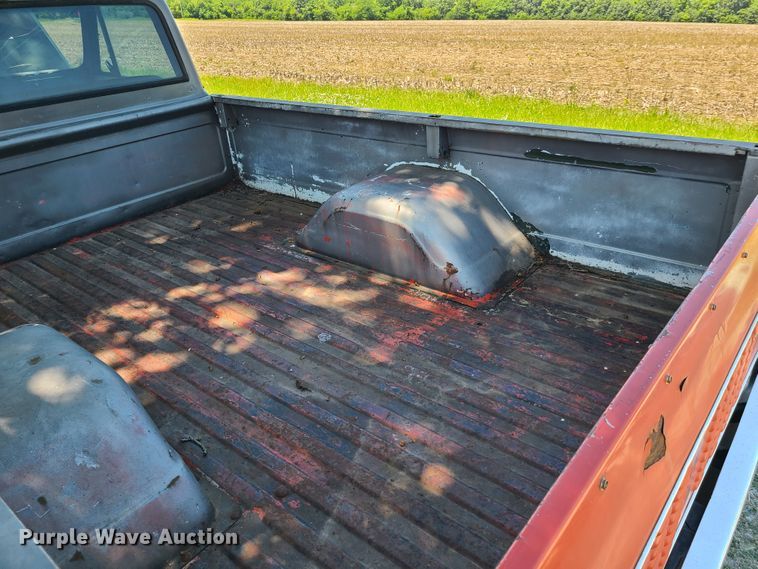 image for item L1403 1970 Chevrolet C1500  pickup truck