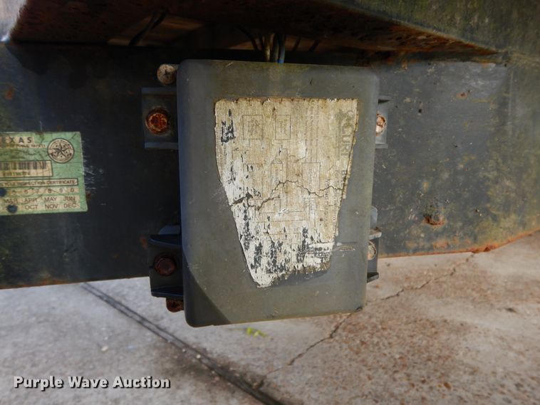 image for item DC2064 2009 Ranch King  equipment trailer