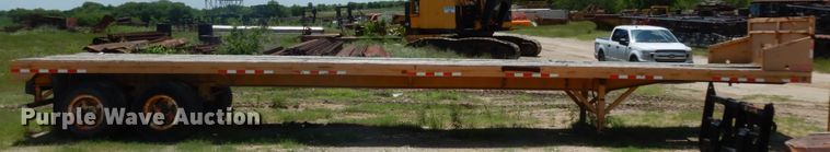image for item DC2079 1978 Lufkin  flatbed trailer